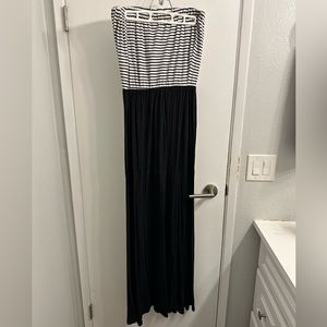 En Crème tube top maxi dress